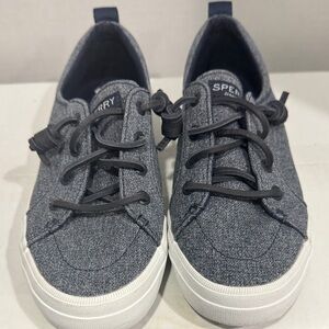 Sperry women's six 5.5 Navy‎ and White Sneakers